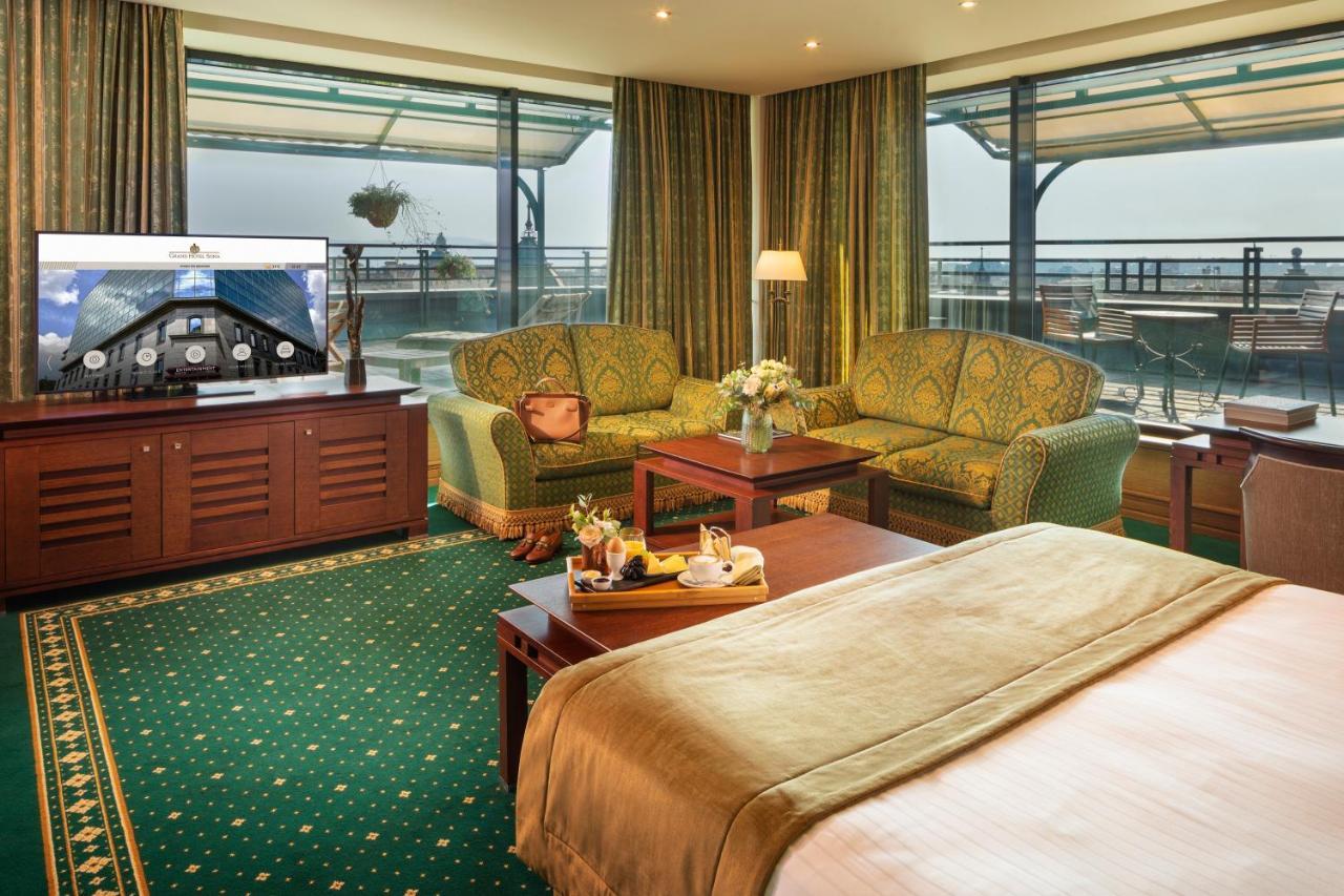 Grand Hotel Sofia Luaran gambar Suite